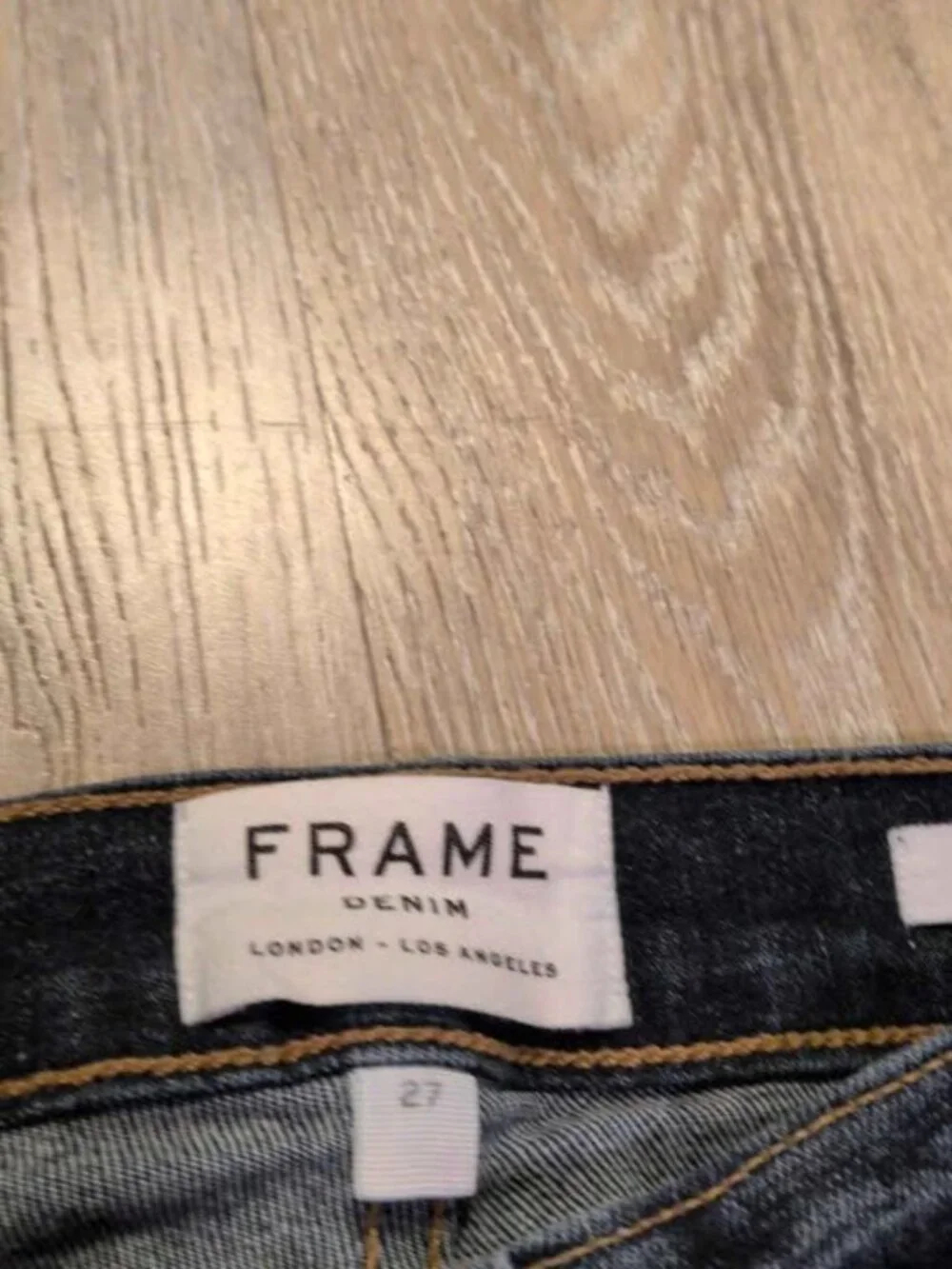 FRAME distressed jeans dark wash frayed hem size 27
